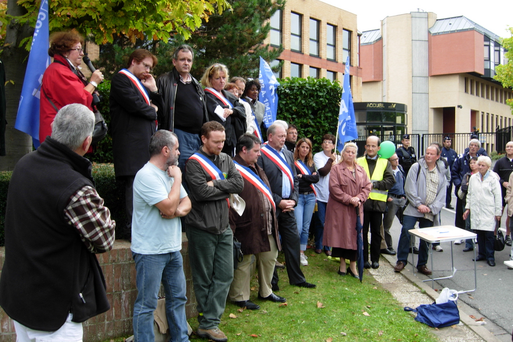 Chistiane PARAVY invite les élus à prendre la parole