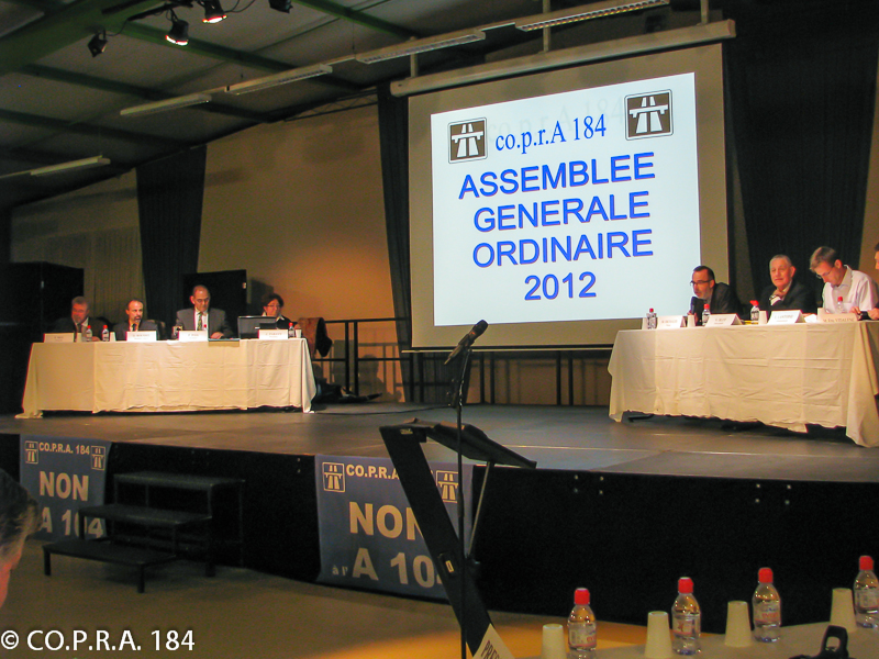 Tribune de l'AGO 2012
